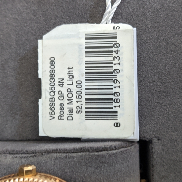 Rare rose gold tone Valentino watch - Picture 2 of 7